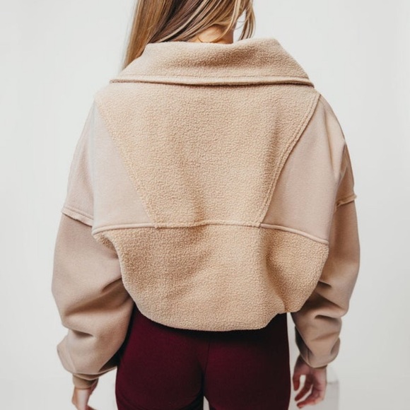 Women's Tan Zip-Up Sweatshirt pull over size L - Picture 2 of 9